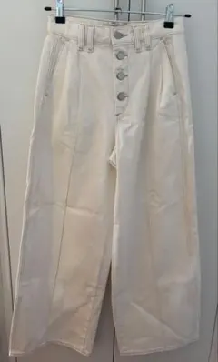 GU ワイドジーンズ by rokh オフホワイト　白