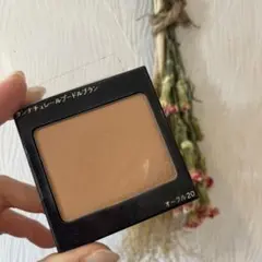 クレド　タンタチュレプードルブラン　オークル20