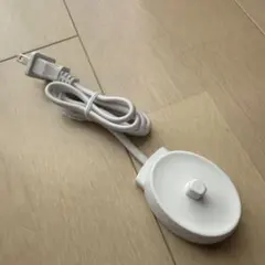 【新品未使用】ブラウン オーラルB 電動歯ブラシ 充電器スタンドのサムネイル
