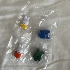 ミッフィー70周年アニバーサリーフィギュアコレクション　2個セット