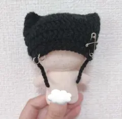 ぬい服　10㎝　編み物　ヘッドドレス　ネコ耳ニット帽のサムネイル