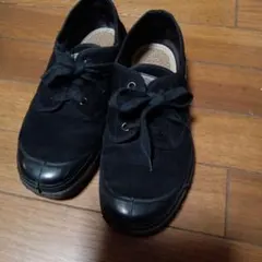パラディウム　スエード黒のサムネイル