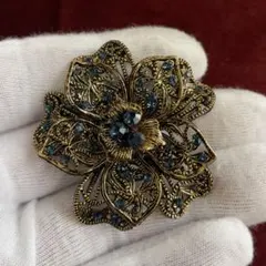 Item thumbnail for item 2eef6089-8717-4535-b7f5-f76c23e4a837