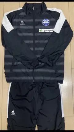 【美品】町田ゼルビアSVOLMEウィンドブレーカー(ピステ)上下セット/黒/M