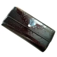 ルイヴィトン ポルトフォイユサラ ヴェルニ モノグラム 長財布