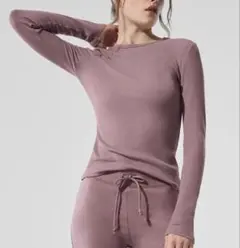 ALO Yogリブ長袖 Ribbed Modal Long Sleeveのサムネイル