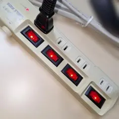 スイッチ付き コンセントタップ 4口