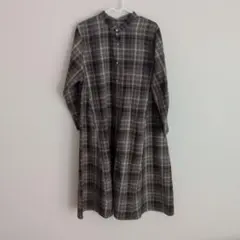 チェック柄 長袖ロングワンピース グレー系