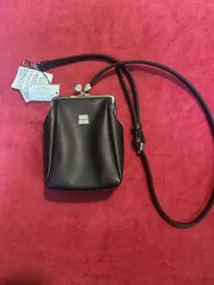 【新品未使用】MARY QUANT がま口ショルダーバック スマホショルダー