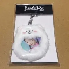 カズハ　缶バッジキーリング　EASY CRAZY HOT ルセラフィム　③1