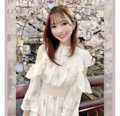 美品 ミシェルマカロン ウエストリブフラワーワンピース 花柄ワンピース