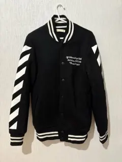 Off-White スタジャン ブラック off-white スタジャン