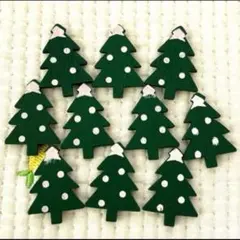 新品未使用　ウッドパーツ　10個　クリスマスツリー　グリーン