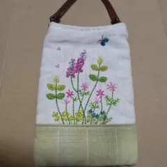 ハンドメイド作家様リネン花柄刺繍スマホショルダーバッグ