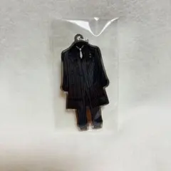 ツイステ　衣装メタルチャームコレクション　ナイトメアスーツ　ジャミル