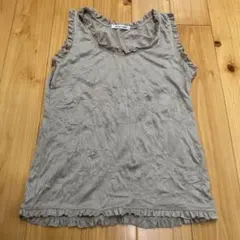 NICE CLAUP タンクトップ ベージュ フリルのサムネイル