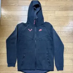 NIKE テックフリース パーカー ラファエル・ナダル M - メルカリ