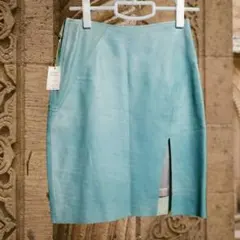 本革　羊革　ラムレザー　ムラ染め加工　エメラルドグリーン　タイトスカート