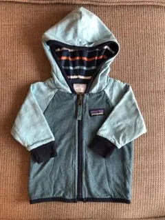 パタゴニア　リバーシブル　コットンパーカー　3-6m