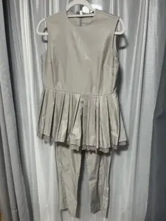 ミラオーウェン　ペプラムセットアップ