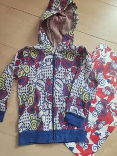 ヒステリックミニ　ヒスミニ　パーカー　上着　90