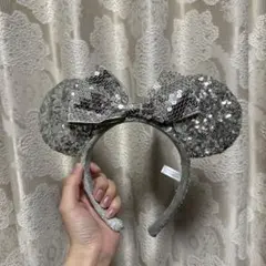 ディズニー　ミニーマウス　カチューシャ　スパンコールのサムネイル