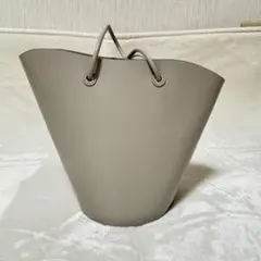 美品★ YAHKI トートバッグ 内ポケット付き　グレージュのサムネイル