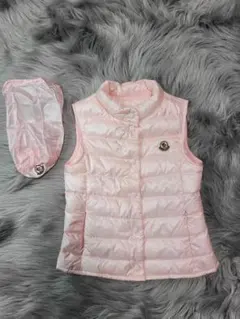 MONCLER ピンク ダウンベスト 収納袋付き