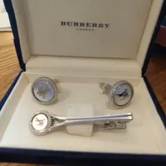 BURBERRY カフスボタン タイピン セット シェル 白蝶貝　箱なし