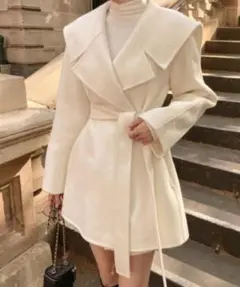 ホワイトオーバーサイズコート ベルト付き