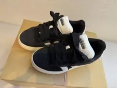 adidas ブラック/ホワイト スニーカー