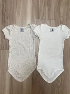 プチバトー　74cm 半袖ボディスーツ 2枚