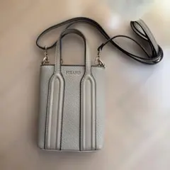 FIRANO グレー スマホショルダーバッグ
