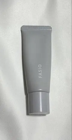 ファシオ　エアリーステイマイルドUV 01 化粧下地　KOSE 美品
