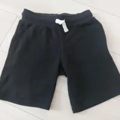 【H&M】黒いハーフパンツ 120