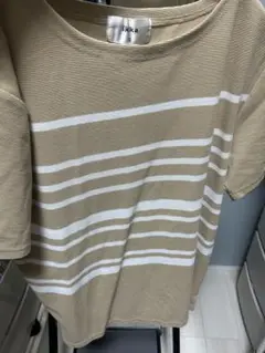 ikka ベージュ ホワイト ストライプ Tシャツ