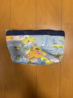 LeSportsac（レスポートサック）ポーチ（NEW YORK CITY柄）のサムネイル