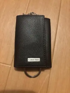 Calvin Klein 黒 レザー キーケースのサムネイル