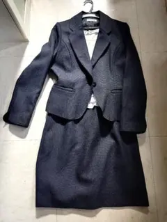 ダークブルー スーツ セットアップ