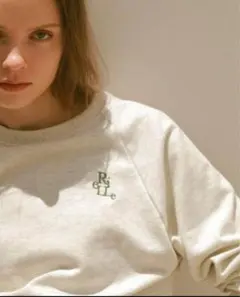 2025年最新】rielle riche パーカーの人気アイテム - メルカリ