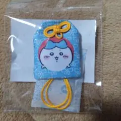 ナガノマーケット　ハチワレお守り