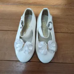 ホワイト リボン付き フォーマルシューズ