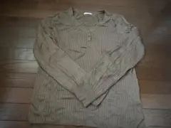 GU ブラウン Vネック ニット Mサイズ