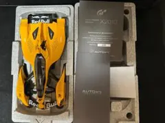 AUTOart 1/18 RedBull X2010 ORANGEのサムネイル