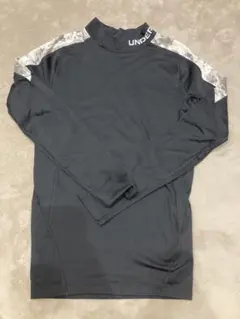 UNDER ARMOUR ブラック コンプレッションアンダーシャツ