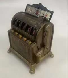 ビンテージ UNIVERSAL COIN BANK レジスター コインバンク - メルカリ
