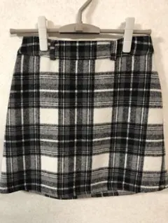 イングとone wayのセットです（スカート）