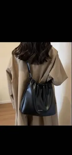 miao & she ブラックショルダーバッグ