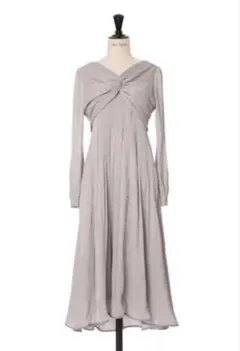 Her lip to Moon Glow Dot Pleated Dress