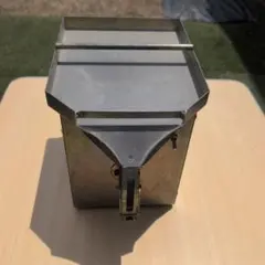 レトロ】オカモチ 金属製ツールボックス - メルカリ